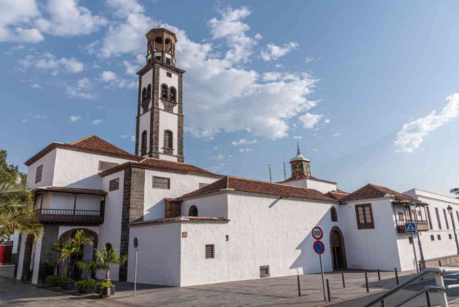 Tenerife 009 - Santa Cruz de Tenerife - iglesia de Nuestra Señora de La Concepción.jpg